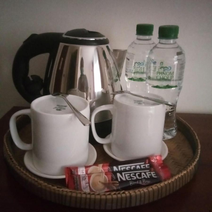 Twin Home Guesthouse Kâmpôt Zewnętrze zdjęcie