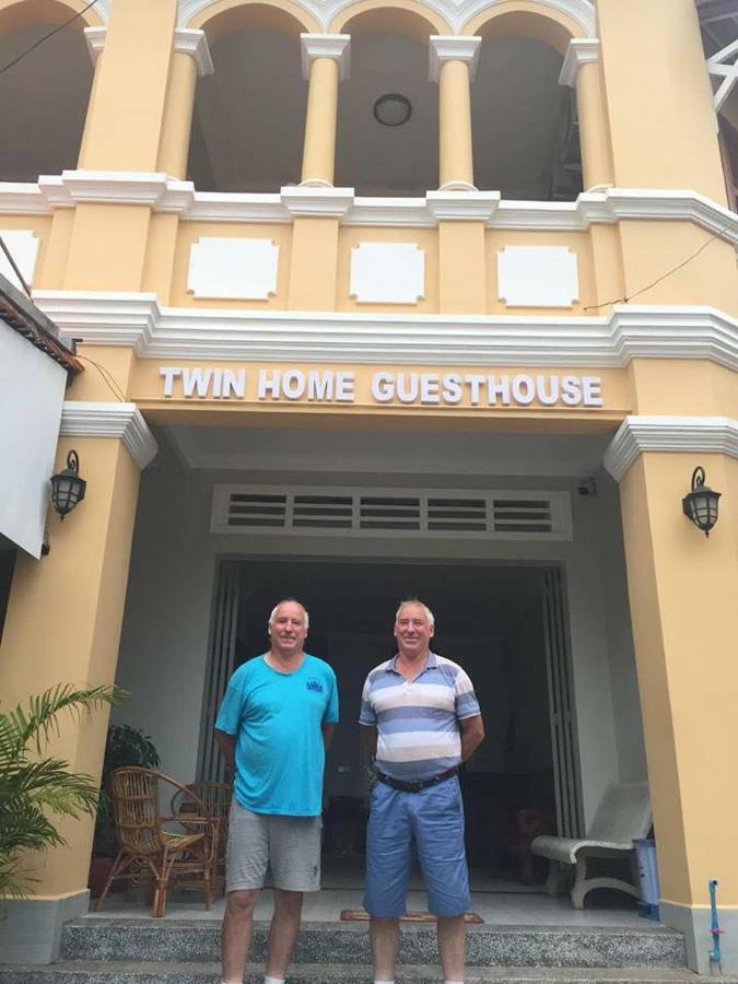 Twin Home Guesthouse Kâmpôt Zewnętrze zdjęcie