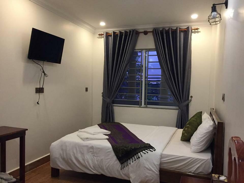 Twin Home Guesthouse Kâmpôt Zewnętrze zdjęcie